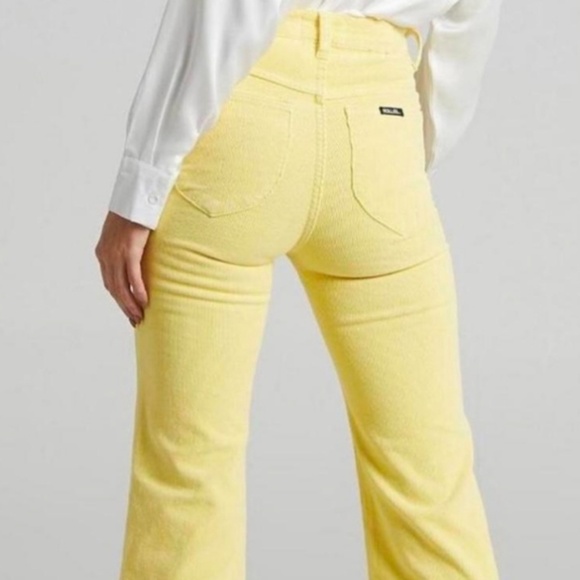 Rolla's yellow corduroy Eastcoast Flare high rise pants size 29 x 31.5 inches - Picture 4 of 14